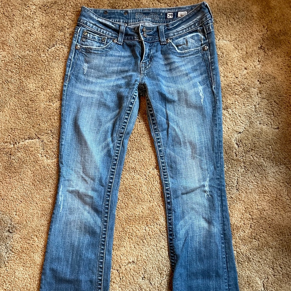 Women’s Miss Me boot cut jeans size 29